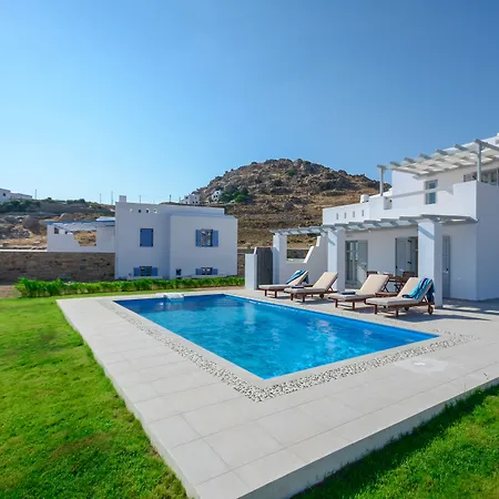 Natura In Naxos * מיקרי ויגלה