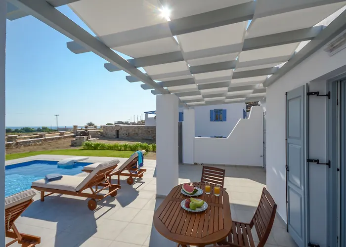 فيلة Natura In Naxos *