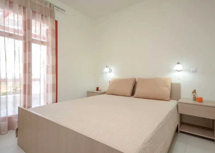 فيلة Natura In Naxos