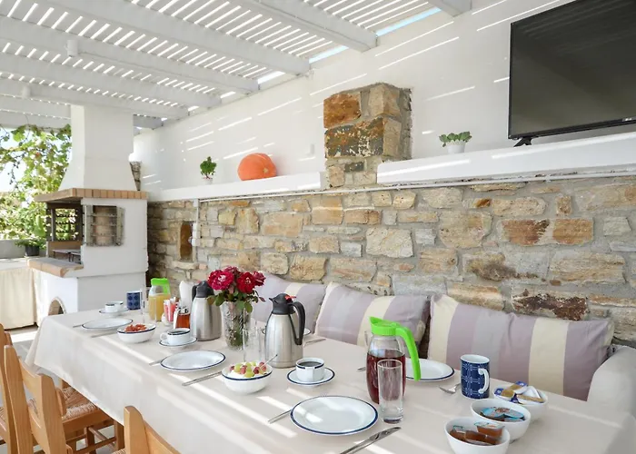 Natura In Naxos ميكري فيغلا