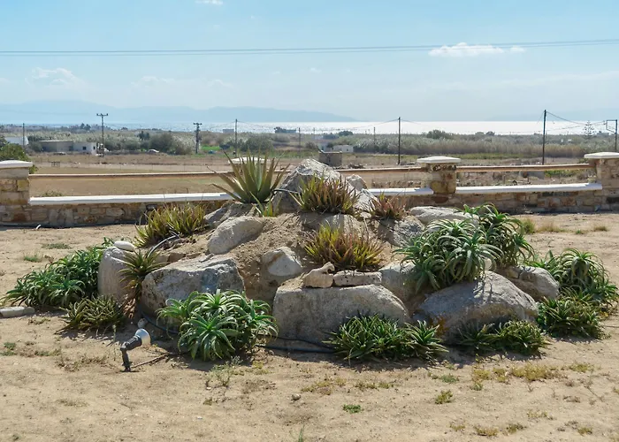 Natura In Naxos فيلة ميكري فيغلا
